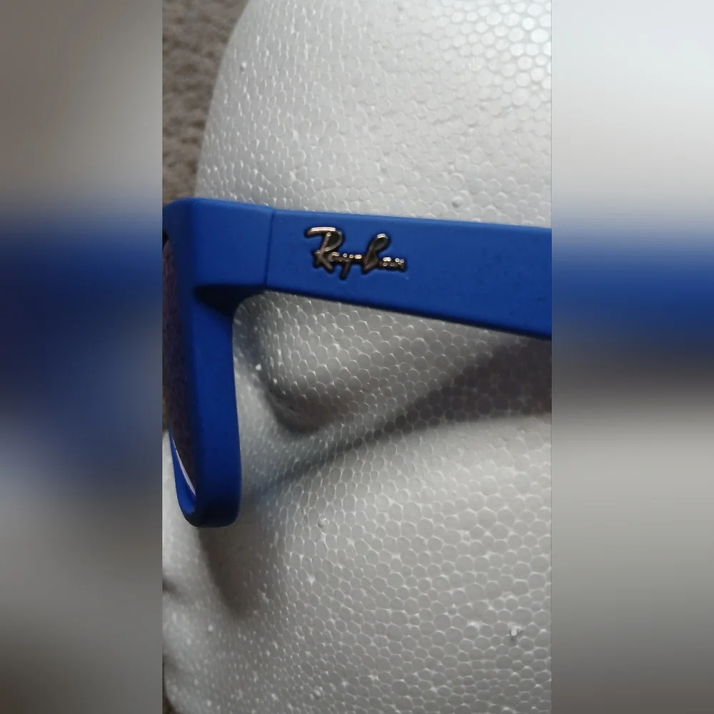 Ray-Ban Vibrant Blue Shades. Brand New. - Picture 2 of 6